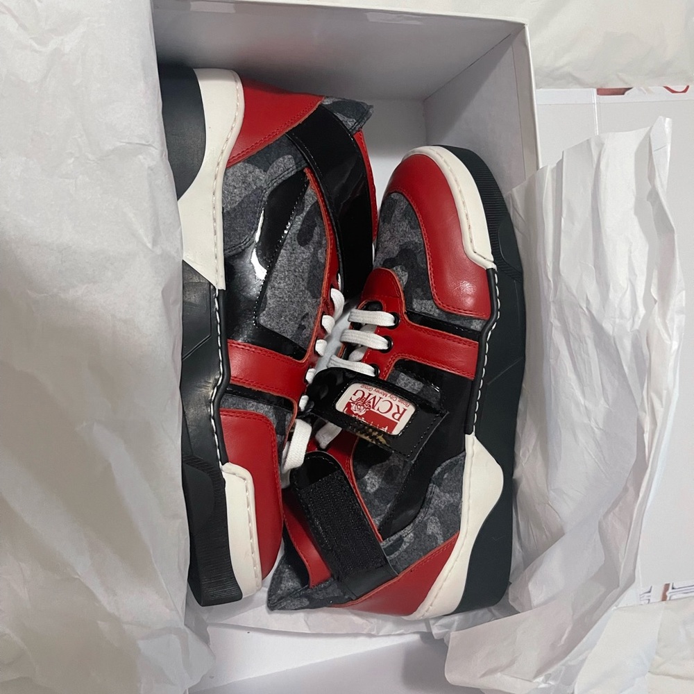 RCMG Mens size 7